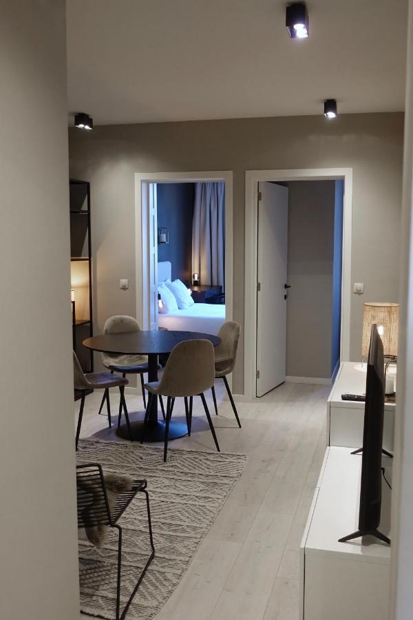 3 Room Luxury Design Apartment With Airconditioning, Close To Gent St-Pieters Station Buitenkant foto