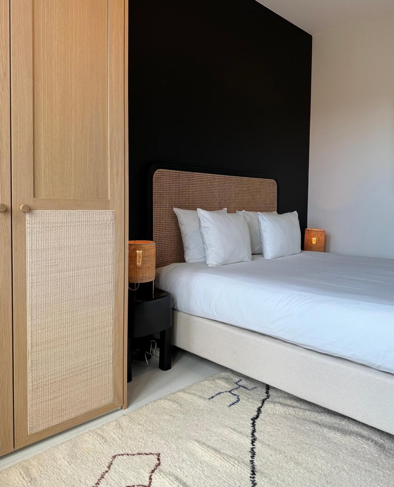 3 Room Luxury Design Apartment With Airconditioning, Close To Gent St-Pieters Station Buitenkant foto